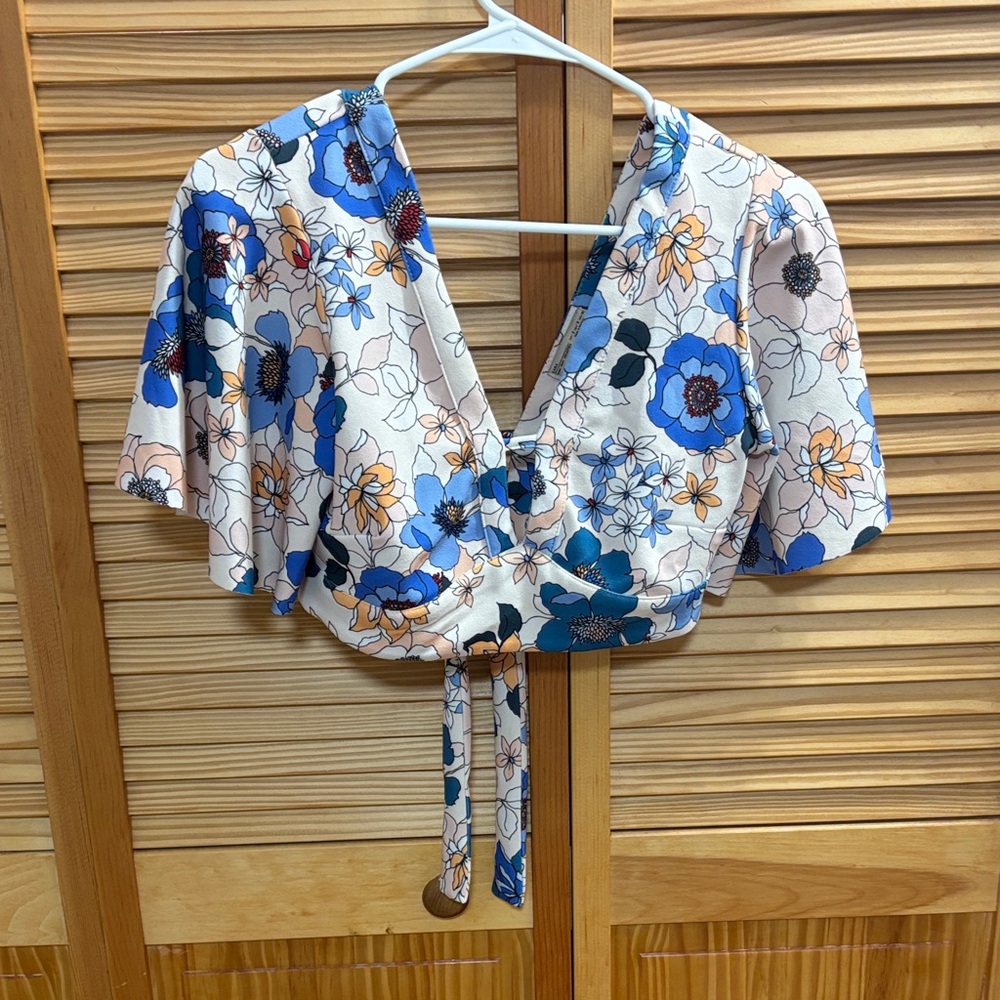 Floral Wrap Top - Blue and Cream